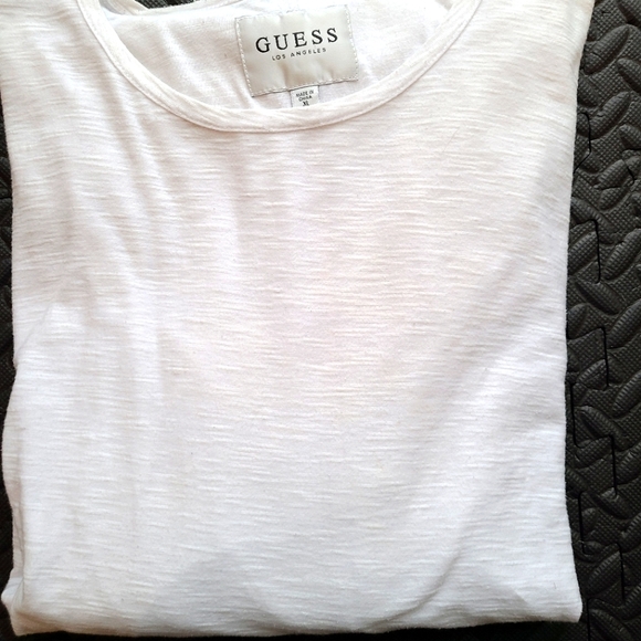 Guess Longline Long Sleeve T-Shirt - Picture 3 of 4